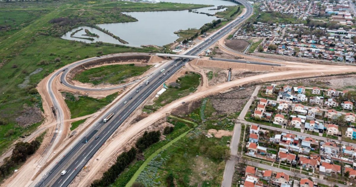 Reactivan Las Obras De La Bajada De La Autopista La Plata Buenos