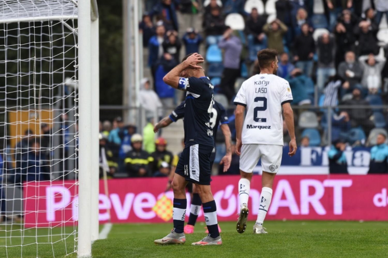 Anual, copas y descensos: así están las tablas para la vuelta del fútbol