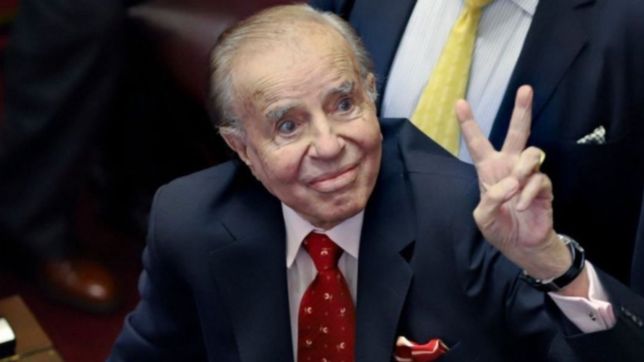 carlos menem tuvo una falla renal y esta en coma inducido