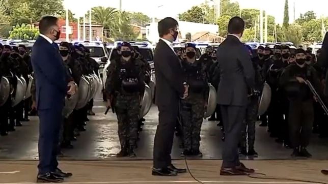 video: la arenga de berni a los policias en medio de la tension por las protestas