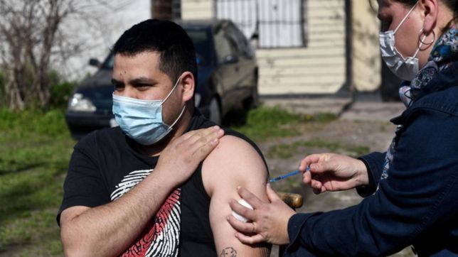 provincia envio mas turnos para vacunar menores y dar segundas dosis contra el covid-19