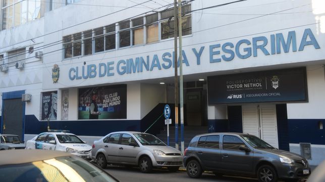 un grupo de socios de gimnasia presento una nota con un pedido expreso a la dirigencia