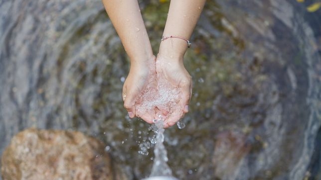 absa invertira una multimillonaria suma en la region para los servicios de agua potable y cloacas