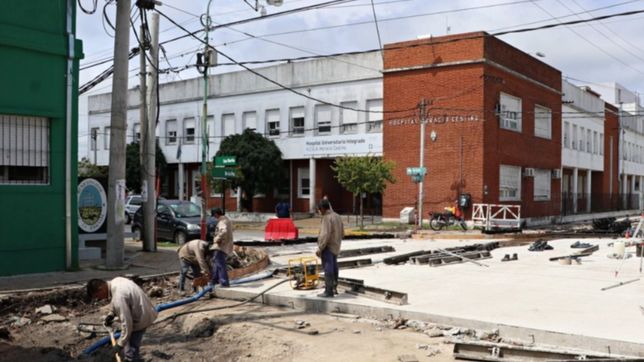 nuevo pavimento, ensanche y forestacion en varias calles de ensenada