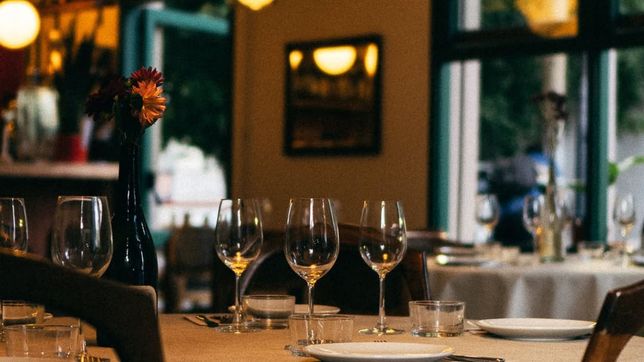 cerro otro local gastronomico en la plata acechado por el aumento de tarifas y alquiler