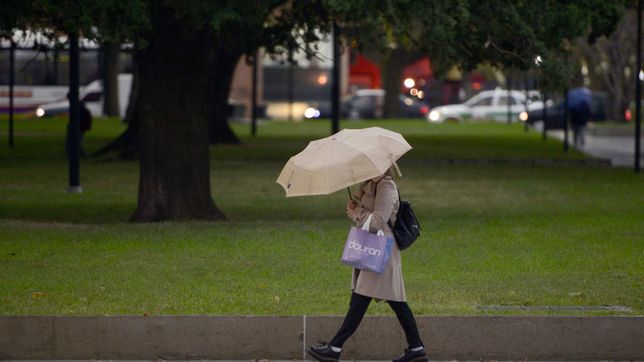¿a que hora llegarian las tormentas que estan anunciadas para la plata?