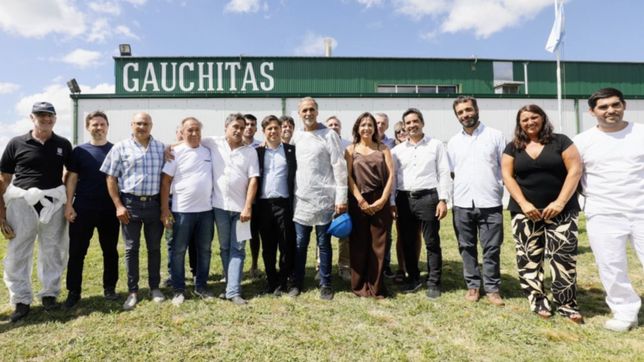 kicillof destaco inversion para que en la provincia haya un sector industrial planificado