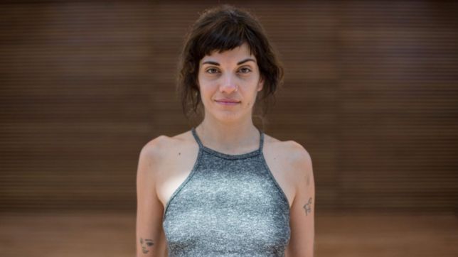 an espil, la cantante de jazz y r&b que la rompe en la noche portena tocara en la plata