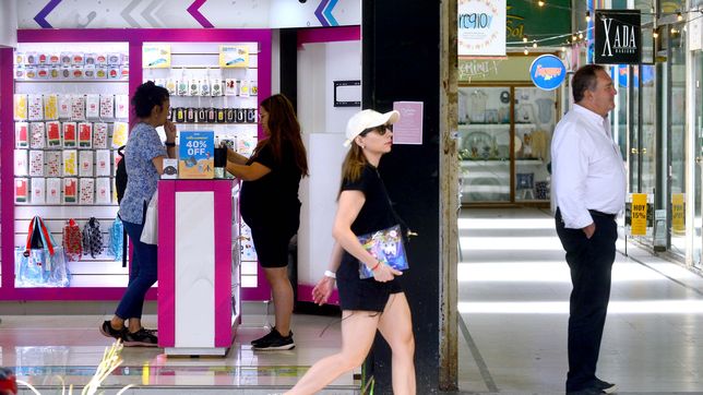 con un martes de 30°c, sigue el calor en la plata mientras todavia se espera el pico maximo