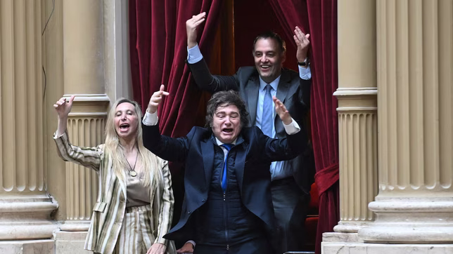 el gobierno enfrenta una semana clave por la reforma laboral que se debatira el viernes en el senado