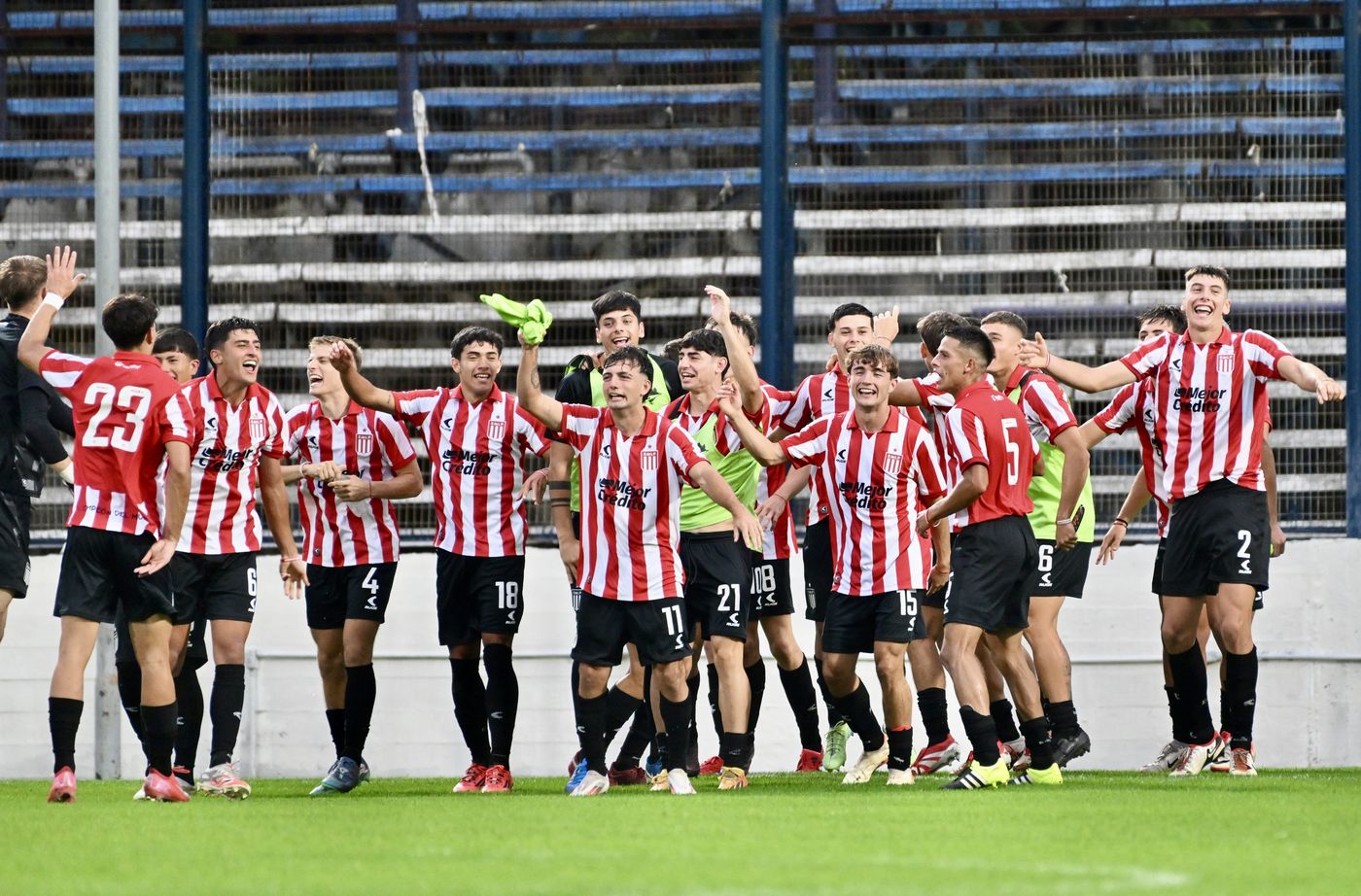 Clásico Reserva Gimnasia Estudiantes Bosque 2025 (1).JPG