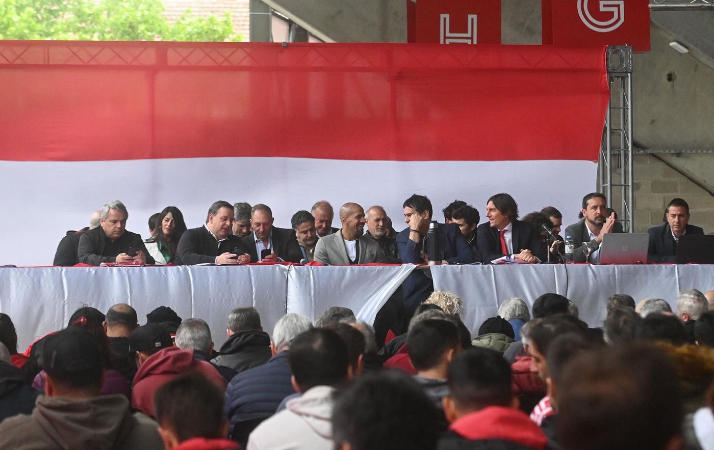 Asamblea Estudiantes (2).JPG