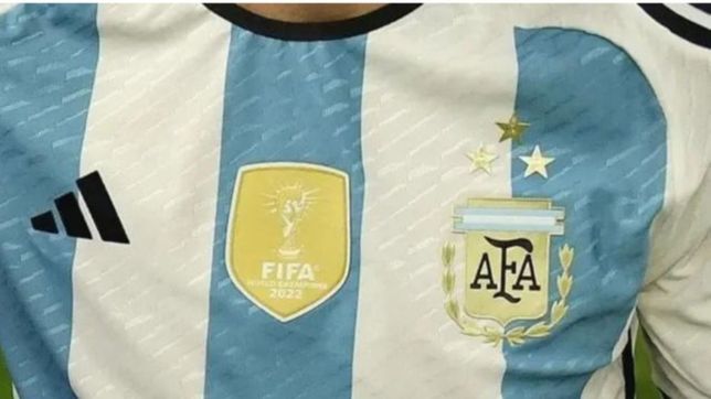 sale a la venta la camiseta de la seleccion con tres estrellas: ¿cuanto costara?