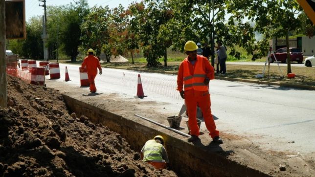 encaran una obra vial clave que conecta a dos barrios de la zona norte de la plata