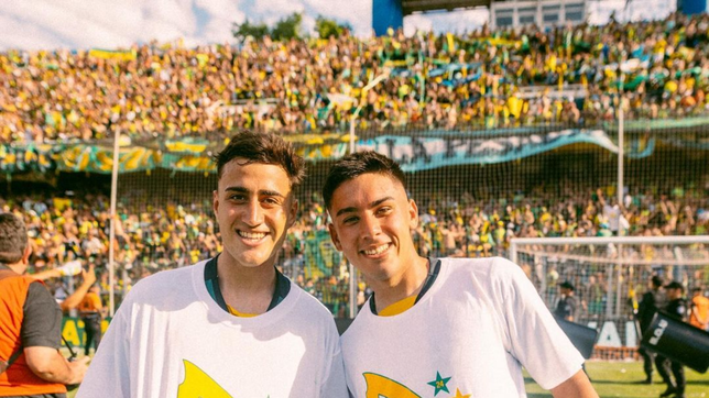 gonzalo pineiro ascendio con aldosivi: ¿como es su situacion con estudiantes?