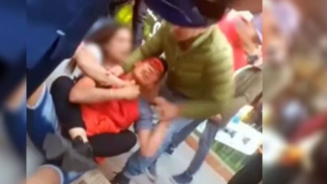 el video de una luchadora de mma que noqueo a un ladron: ?anda a laburar?