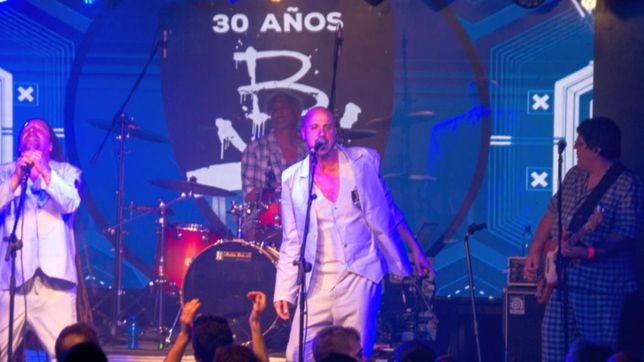 bersuit vergarabat celebra 30 anos de la cabeza en la plata