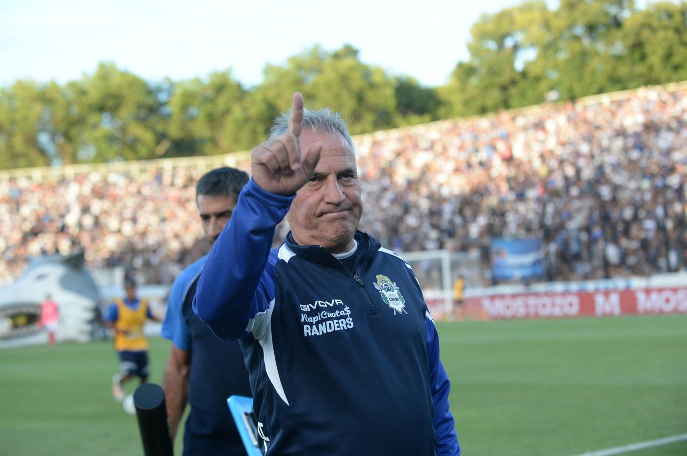 Gimnasia Huracán Madelón 2.jpg