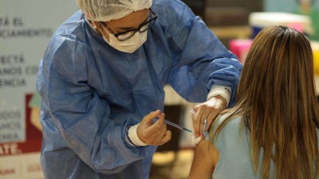 familias de todo el pais piden que los menores de 18 con comorbilidades sean vacunados