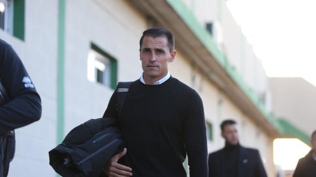 ¿guillermo farre o aparece un tapado? gimnasia define a su nuevo entrenador