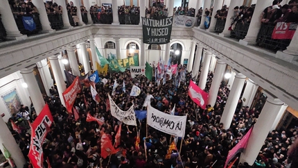 El Rectorado de la UNLP, tomado después del veto al financiamiento