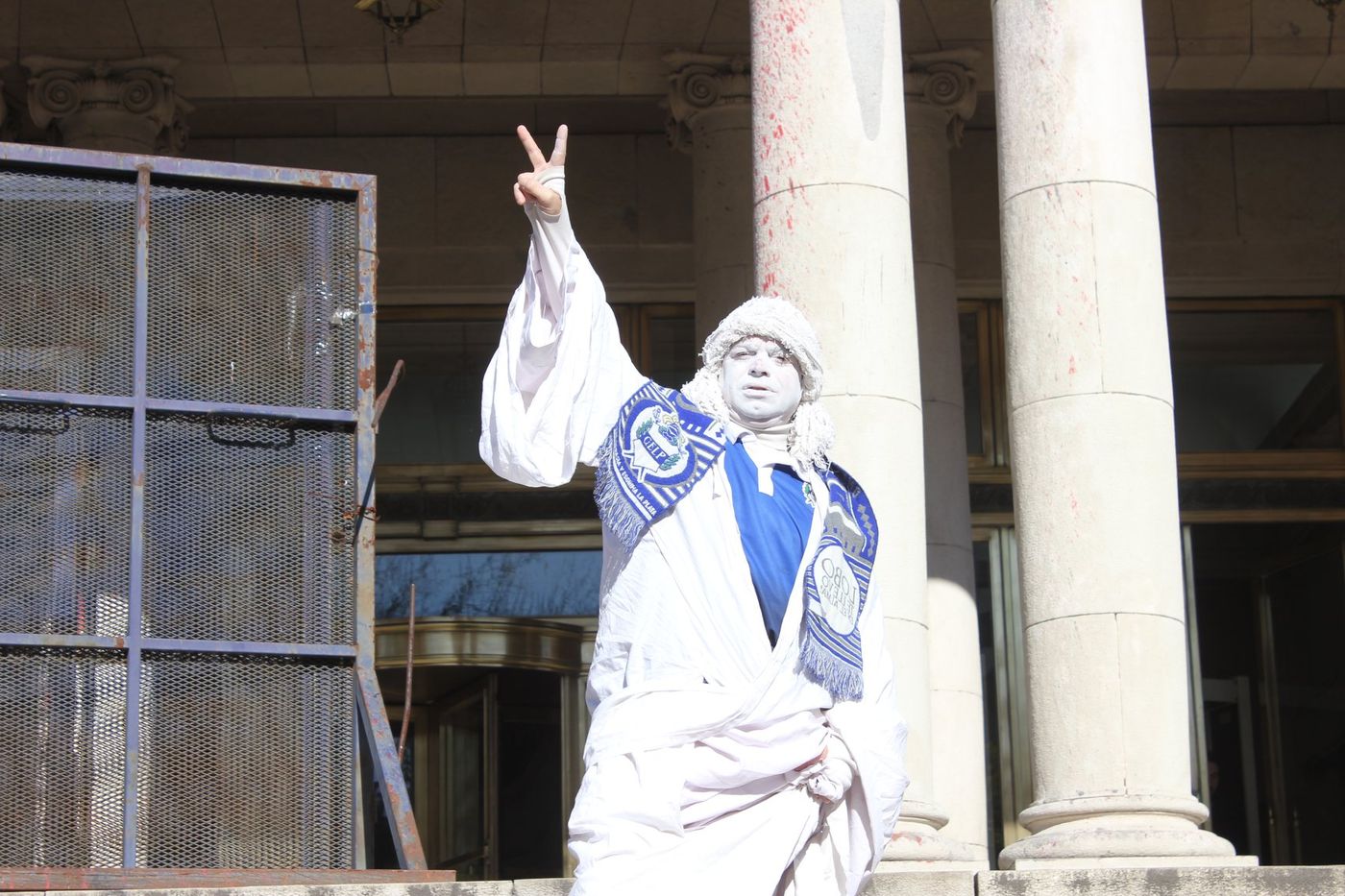 Sergio Montero Estatua Viviente.jpg