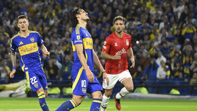 matias mansilla le atajo un penal a edinson cavani