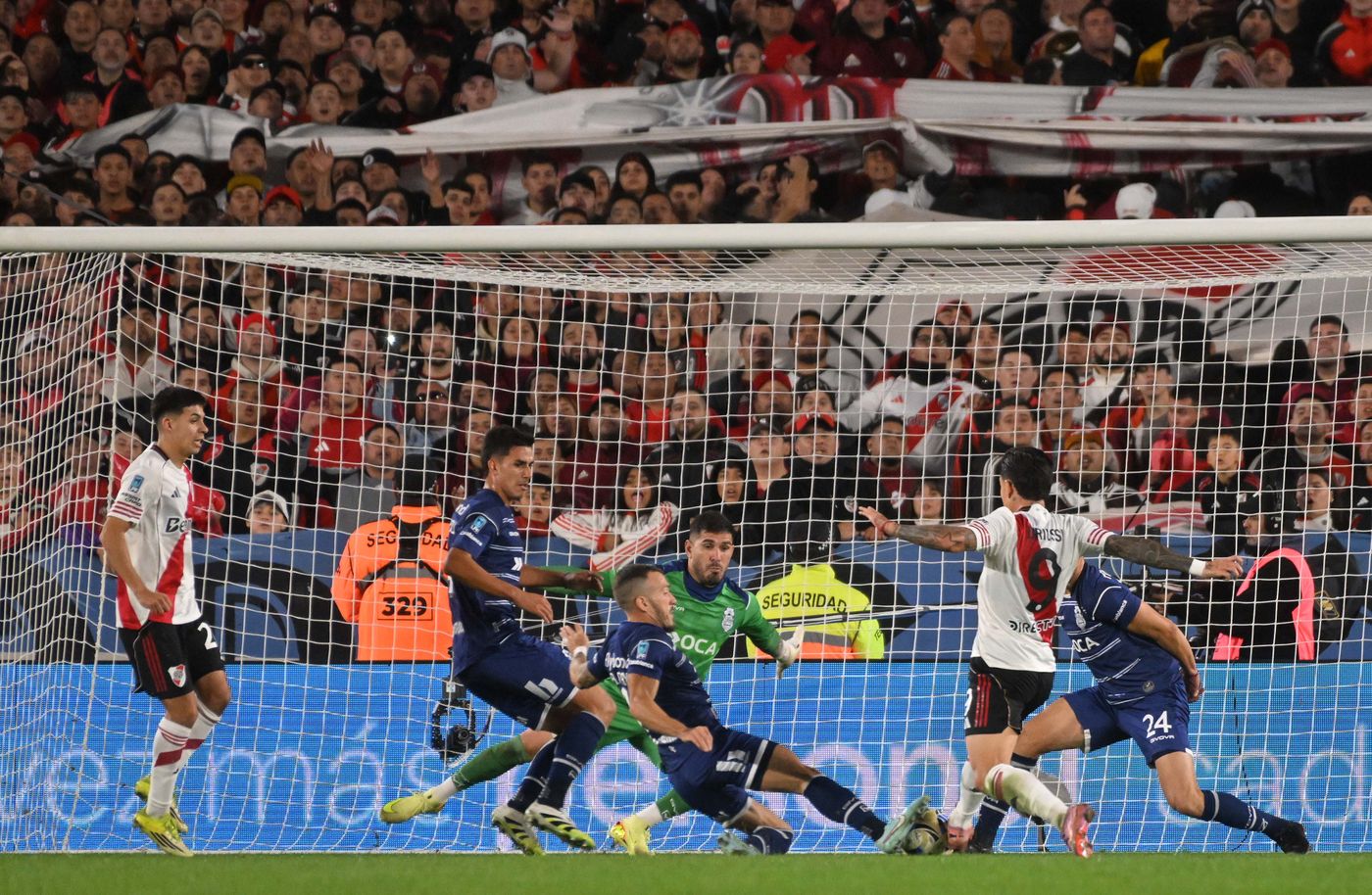 Gimnasia River Insfran Max