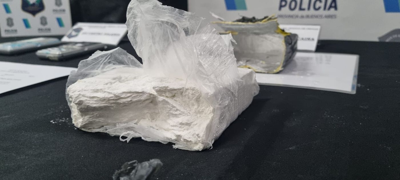 Trozo de cocaína secuestrado.jpeg