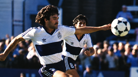 Las tres curiosidades que marcan a agosto como el mes del clásico platense