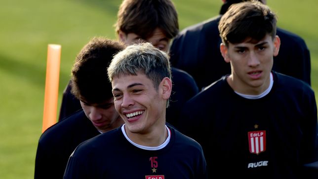 franco zapiola se despidio de estudiantes con un sentimental mensaje