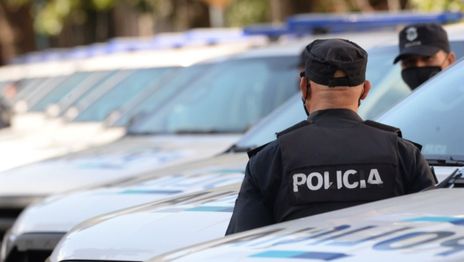 Sergio Berni reincorpora policías retirados ante la emergencia en Seguridad