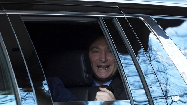 milei hizo nueve viajes al exterior en 7 meses y planea el decimo