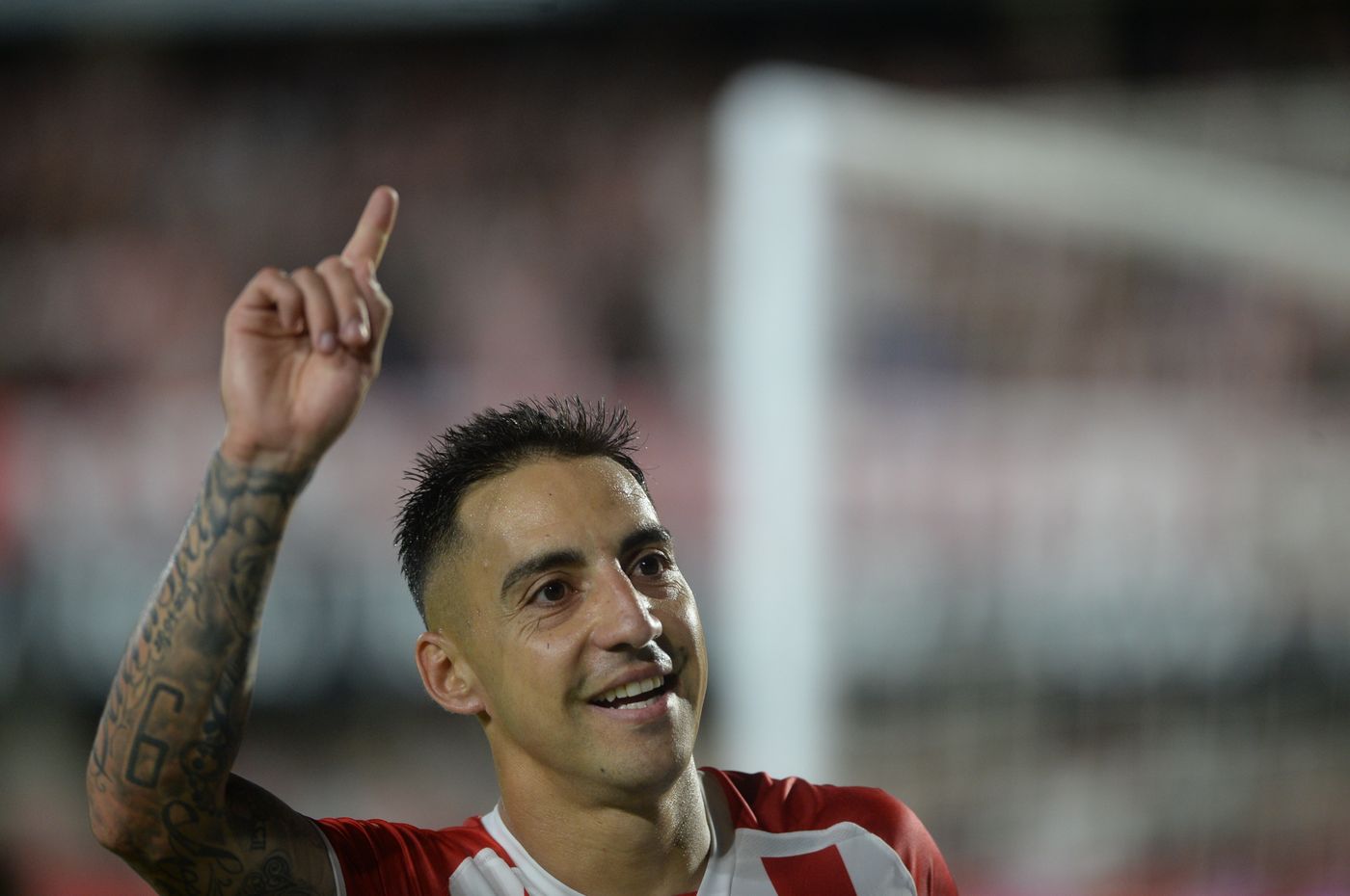 Estudiantes Newells gol correa.JPG