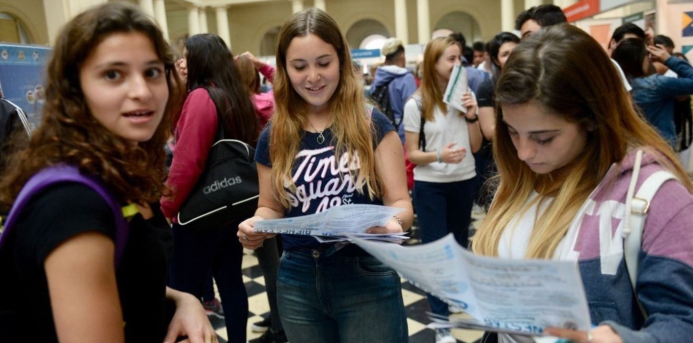 1551215551737.jpg?x=4&rotate=0&scaleY=1&ow=1500&oh=998&y=126&width=1493&height=747&scaleX=1&&cw=1920&ch=950