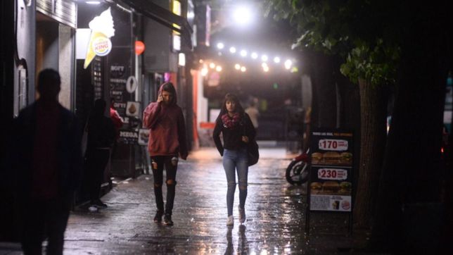 horario reducido, prioridad y prevencion: comerciantes de calle 12 en alerta por el coronavirus