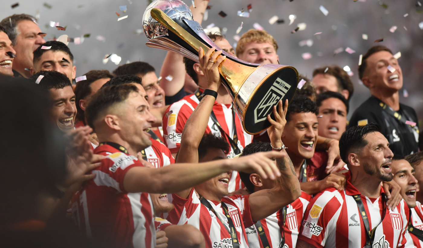 Estudiantes Platense San Nicolás festejos copa Arzamendia Alario