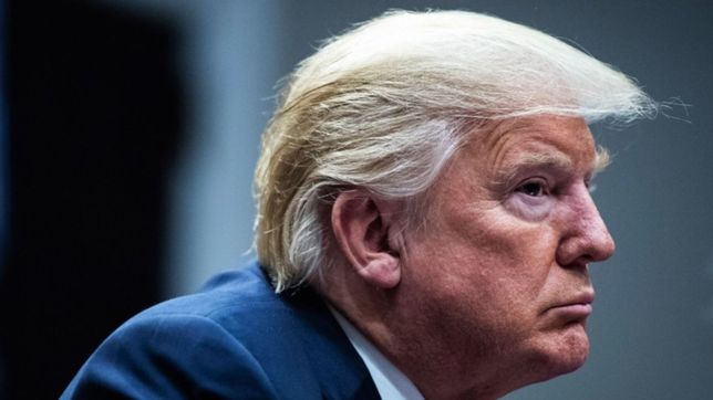 premiaron al captor del actor porno del san luis que entro a los tiros a un hotel de trump