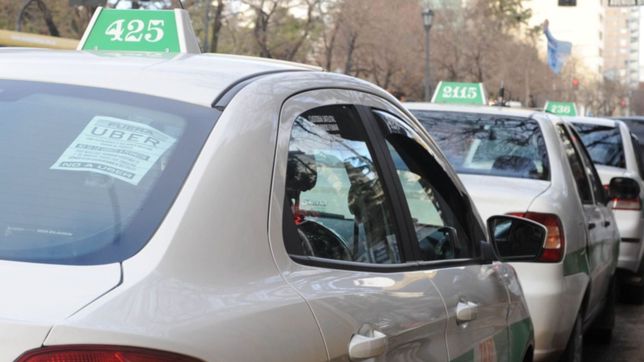 atraparon a un falso pasajero que en seis dias le robo a tres taxistas y remiseros