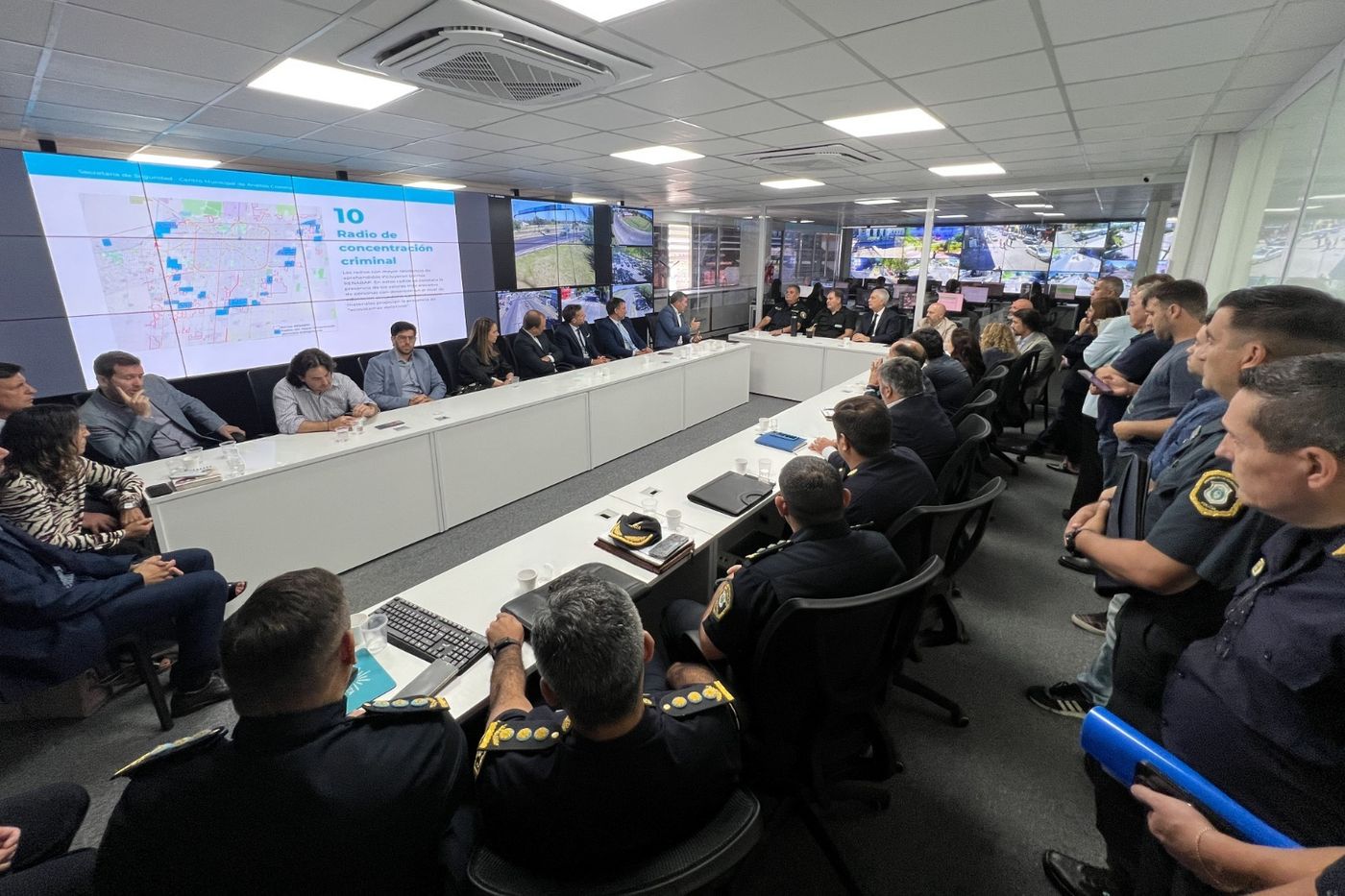 Con autoridades locales y de la Provincia, se presento en La Plata el nuevo sistema de seguridad contra delitos criminales