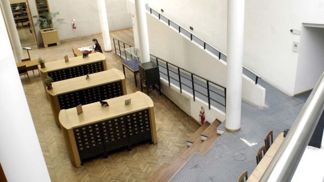 premian a dos libros de la unlp con subsidios para poder editarlos y publicarlos