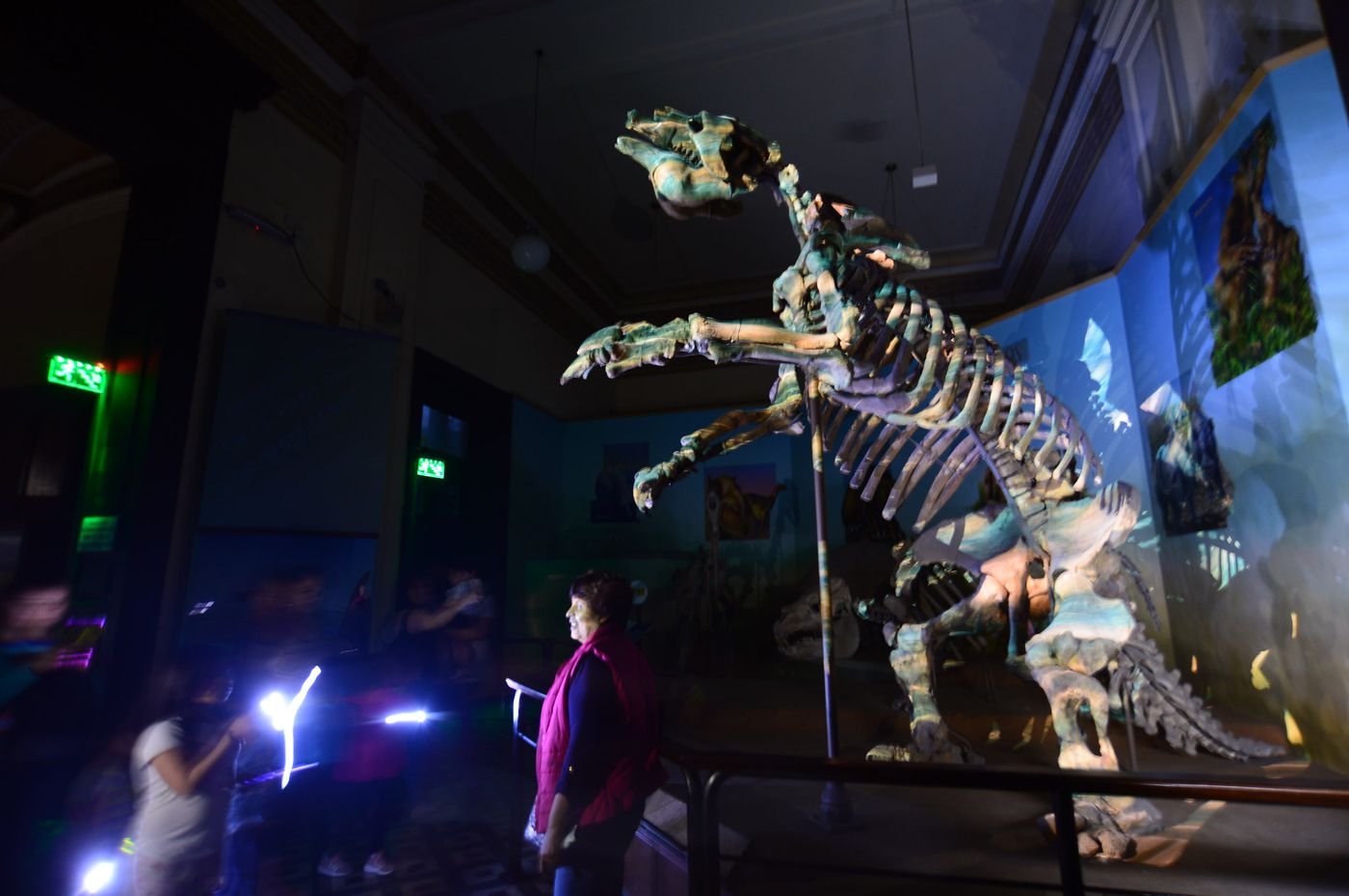 Museos a la luz de la Luna.JPG