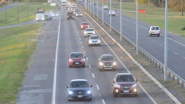 sigue el exodo de semana santa con transito intenso a la costa bonaerense