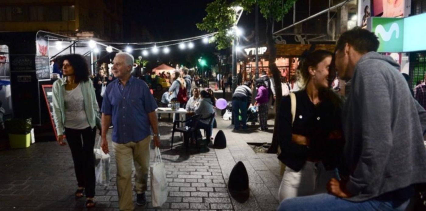 1552179258093.jpeg?scaleY=1&ow=1024&oh=682&x=21&y=96&width=997&rotate=0&scaleX=1&height=498&&cw=1920&ch=950