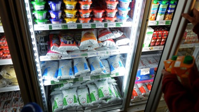 este miercoles vuelven los descuentos del 50% a los supermercados de la plata