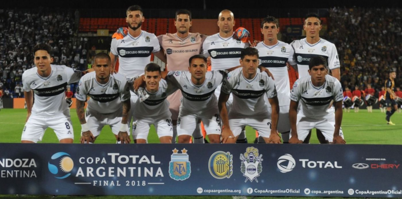 1544143681689.jpg?x=7&y=107&scaleY=1&width=1488&height=744&rotate=0&scaleX=1&ow=1500&oh=891&&cw=1920&ch=950