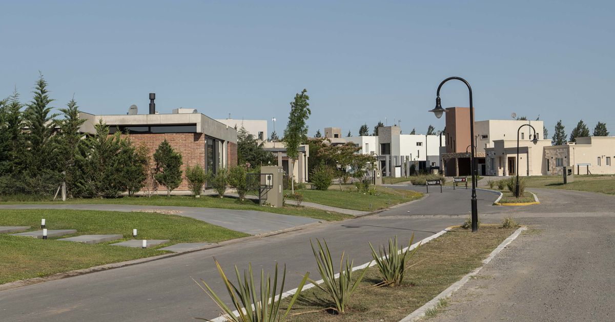 Countries y barrios privados en La Plata