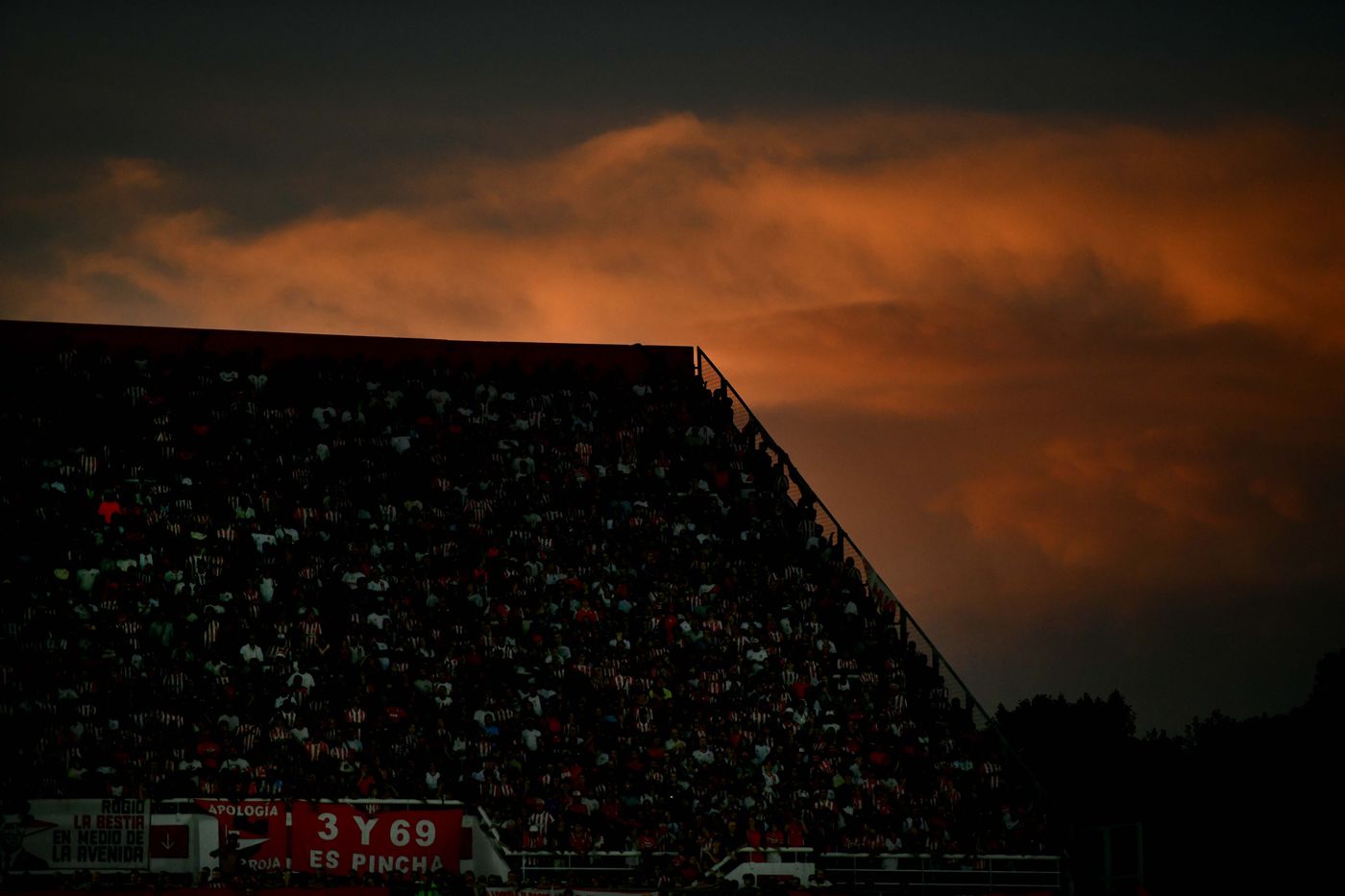 Videos porno mini moça Os melhores vídeos de sexo amador