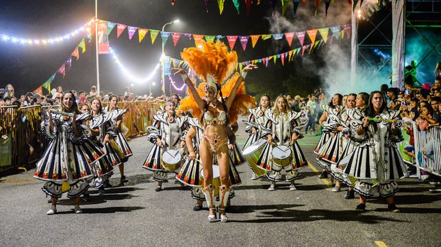 llega el carnaval y se abrio la inscripcion para comparsas y organizaciones que quieran participar
