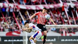 tras el empate ante flamengo, el pincha define la historia en brasil: ¿cuando vuelve a jugar?